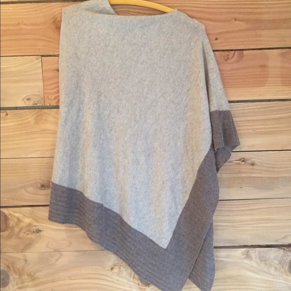 Celeste 90% wool 10% cashmere poncho